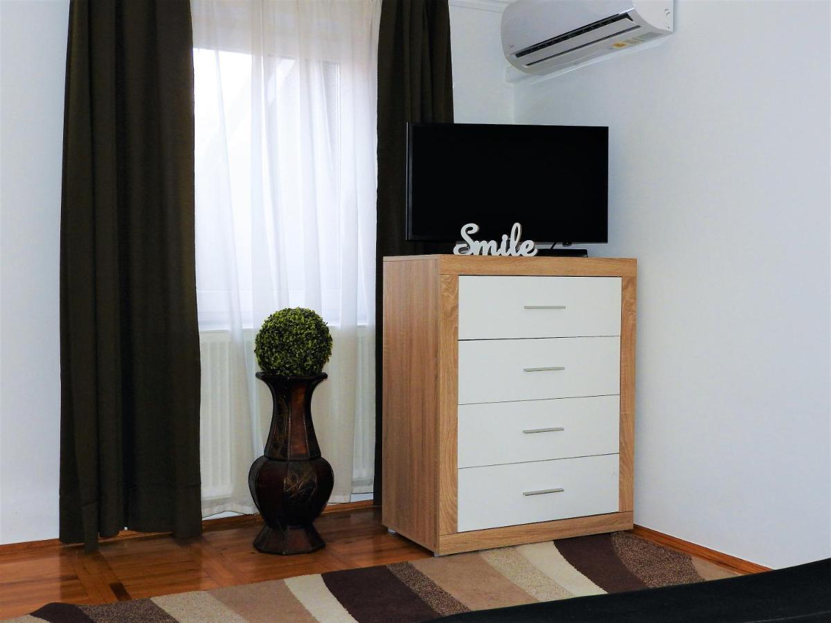 Lena Apartman - Eger Exteriér fotografie
