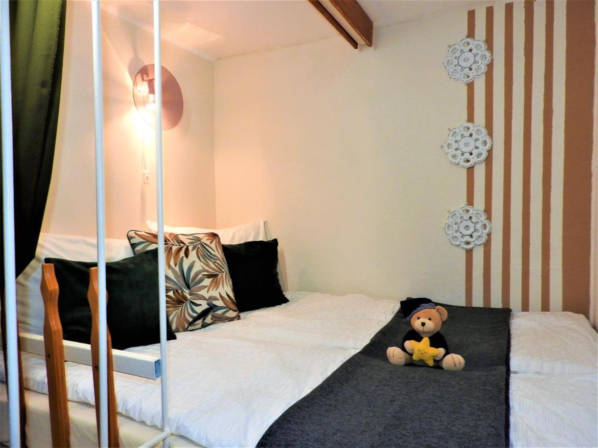 Lena Apartman - Eger Exteriér fotografie