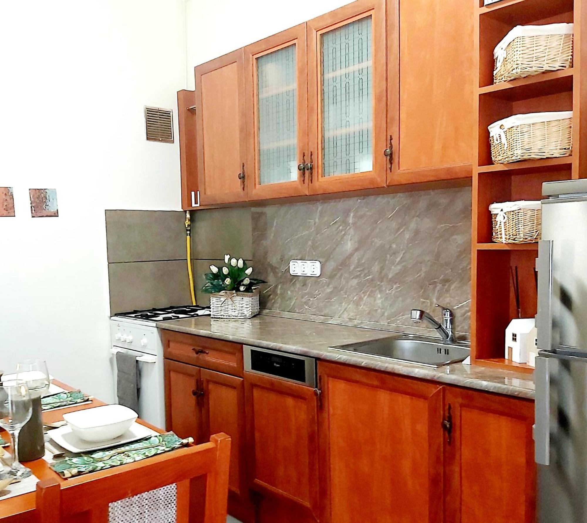 Lena Apartman - Eger Exteriér fotografie